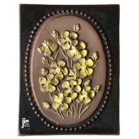 ジィー　アイモ・ニェットボリ 陶板 ベルフラワー 17cm 1974年 Aimo Nietosvuori – Province Flowers from Jie